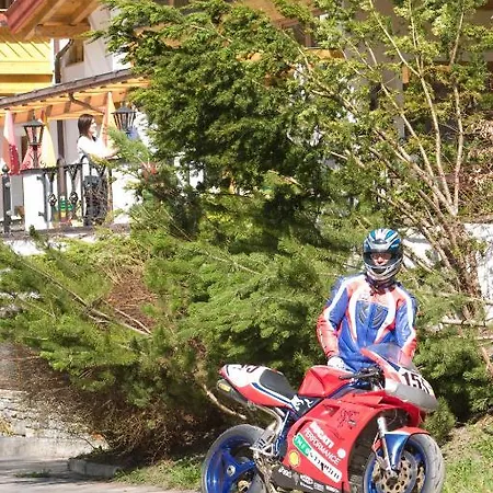 Huber Tramserhof Hotel 4*