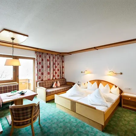 Huber Tramserhof 4* Ландек