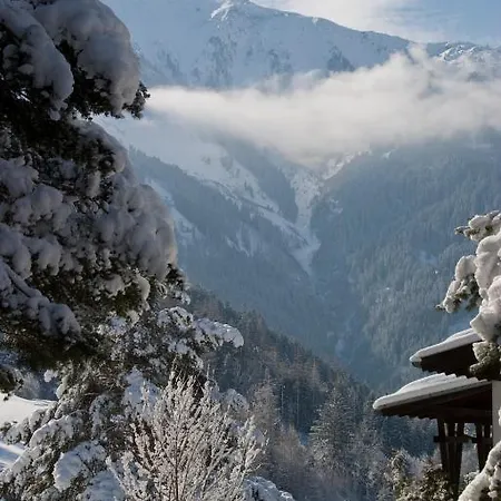 Отель Huber Tramserhof 4*